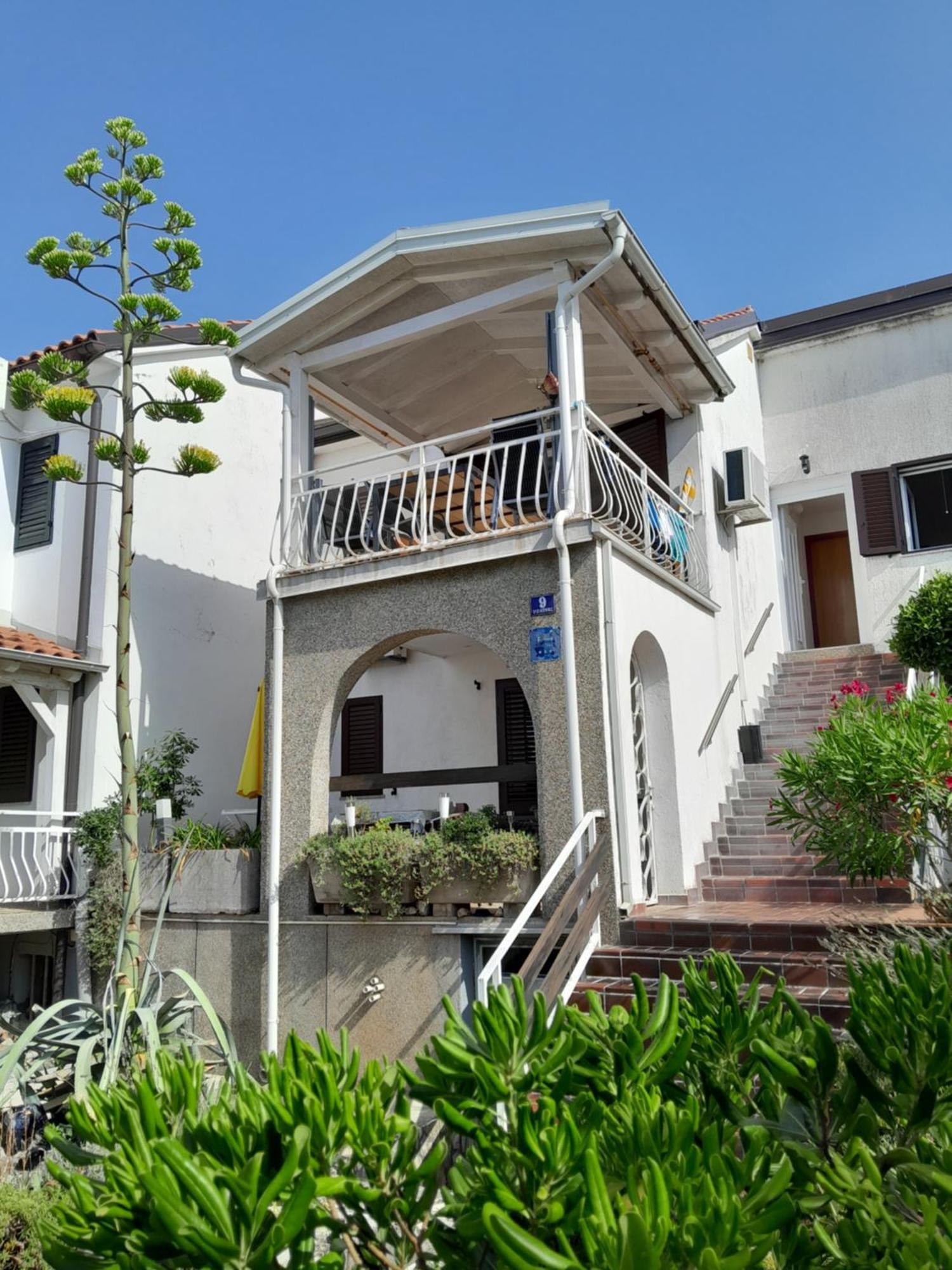 Apartman Darko كرك المظهر الخارجي الصورة